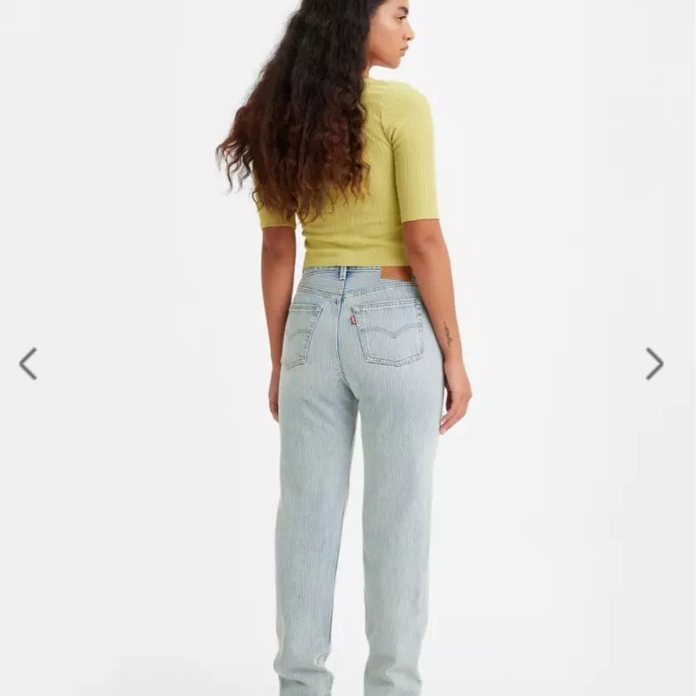 ❌Levi's 501 '81 High-Waisted Jeans❌ - Picture 2 of 5